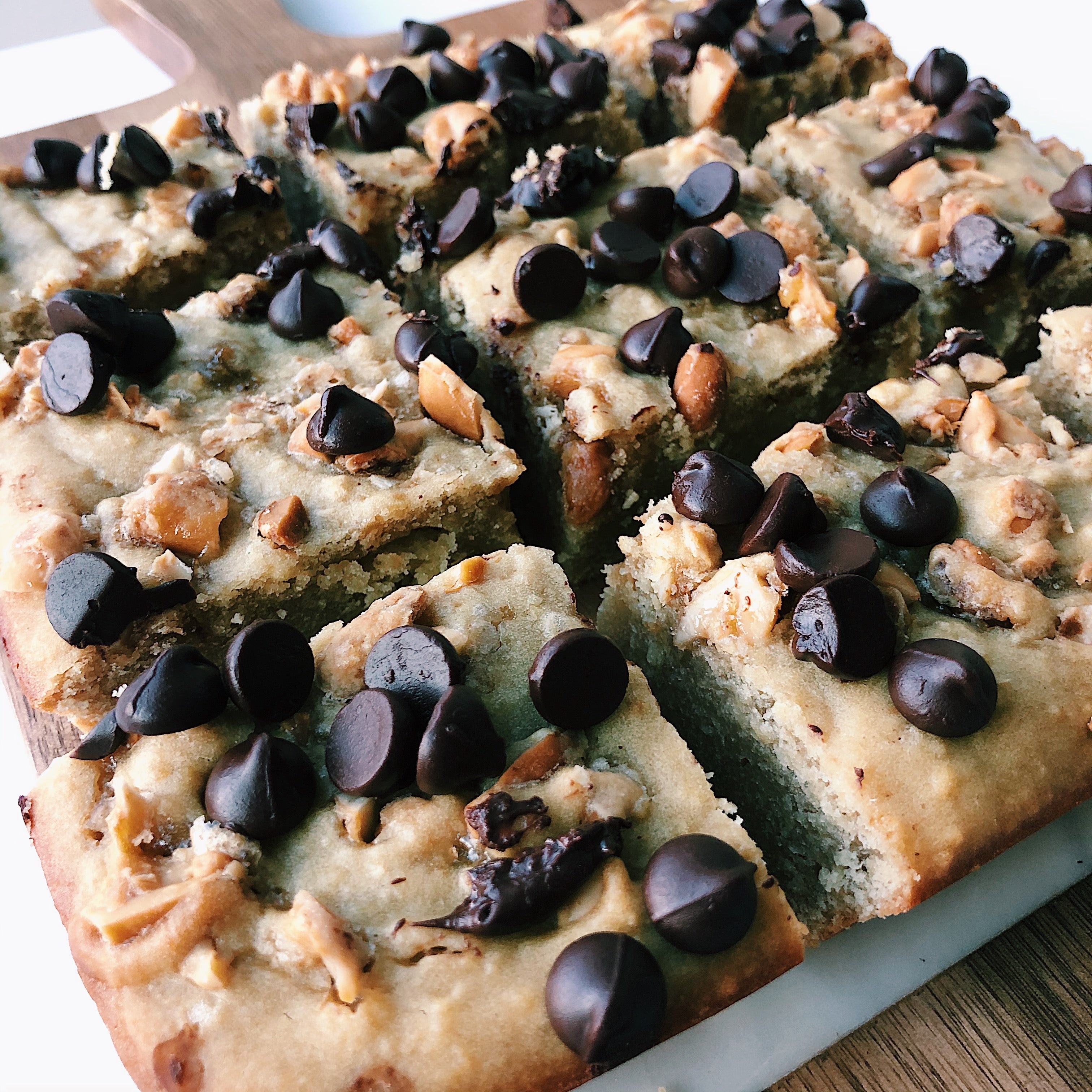 Salted Vanilla Almond Blondies