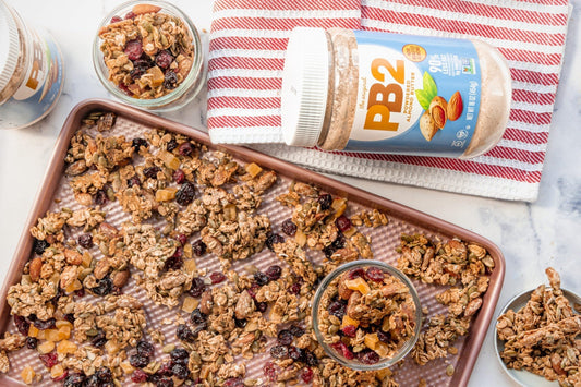 Granola with Oats, Almonds and Dried Fruit